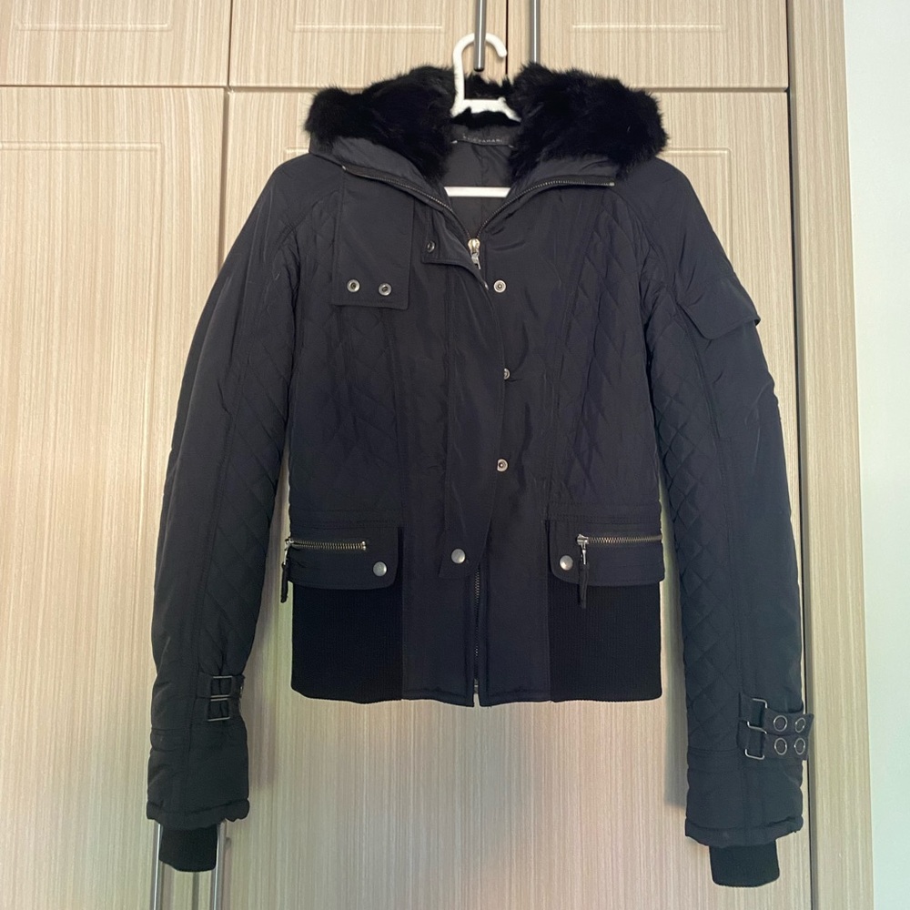 Ellie Tahari black winter heavier with fur lined hood